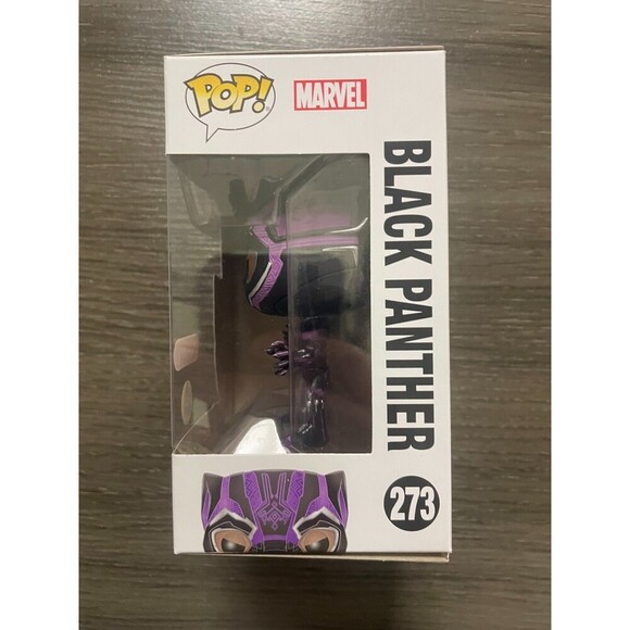 Funko Pop! Vinyl: Marvel - Black Panther (Glows in the Dark) - Target exclusive - Picture 2 of 6